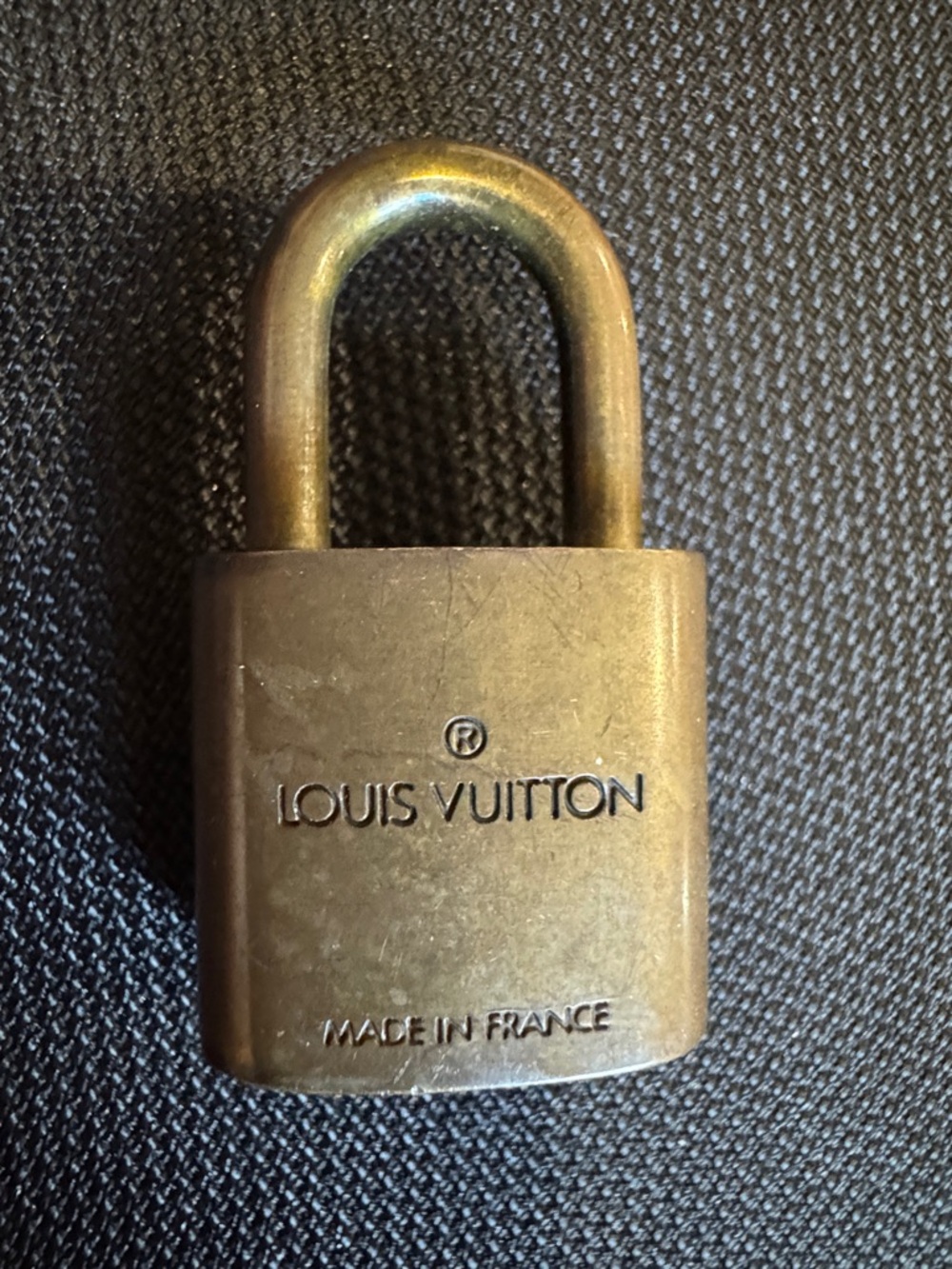 Louis Vuitton #318 Brown Lock with Key - Picture 4 of 10